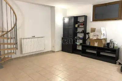 Casa in vendita, Via Sant'Arcangelo di Romagna, Roma