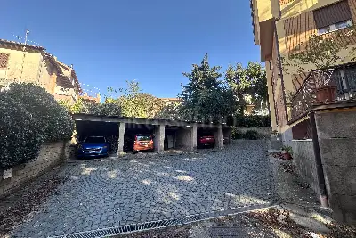 Casa in vendita, Piazza Vittime del Fascismo, Grottaferrata