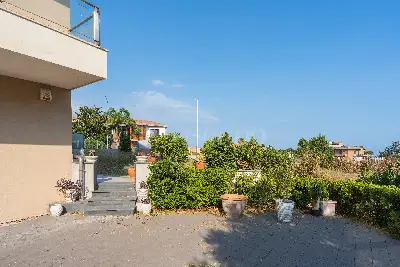 Villino a Schiera in affitto, Via Caneva Carlo, Catania