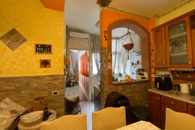 Casa in vendita, Via Trieste, Sant'Agata li Battiati