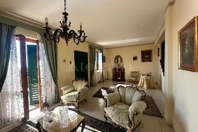 Villa in vendita, Via C. Colombo, San Pietro Clarenza