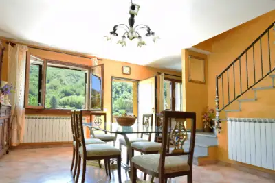 Villa in vendita, Loc. La Casa, Vernio