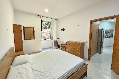 Casa in vendita, Via Britannia, Roma