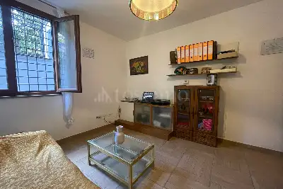 Villa Plurifamiliare in vendita, Via Pietro Benedetti, Roma