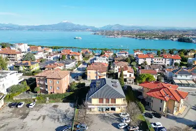 Casa in vendita, Viale della Repubblica, Peschiera del Garda