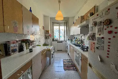 Casa in vendita, Via Giambellino, Milano