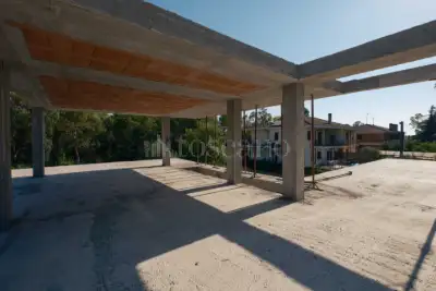 Casa Indipendente in vendita, Via Isonzo, Latina
