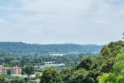 Casa in vendita, Via Tassera, Erba