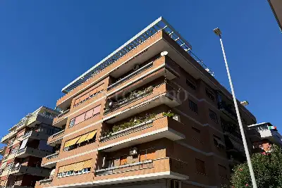 Casa in vendita, Viale Ammiraglio del Bono, Roma