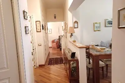 Casa in vendita, Viale Telese, Roma