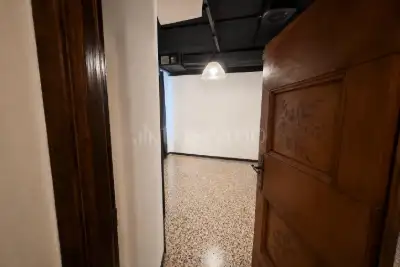 Laboratorio in vendita, Via Larga, Milano