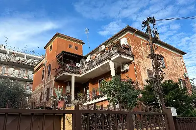 Casa in vendita, Via Luca Ghini, Roma