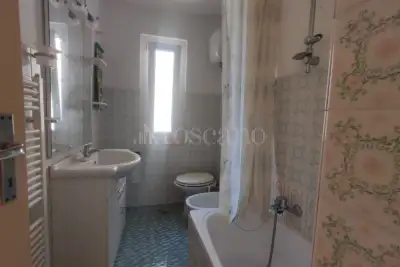 Casa Indipendente in vendita, Via Trento, San Pio delle Camere