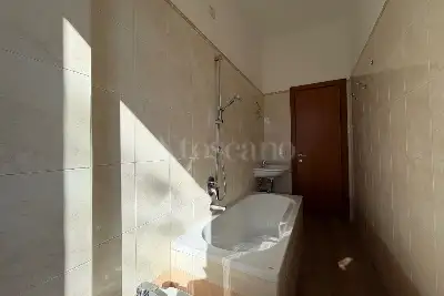 Casa in vendita, Via Arcivescovo Romilli, Milano