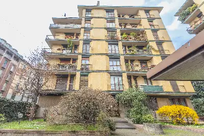 Casa in vendita, Via Gustavo Modena, Milano