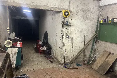 Box in vendita, Via Marsiglia, Pomezia