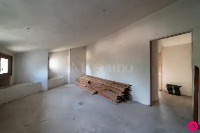 Villino a Schiera in vendita, Via Giacinto Gallina, Pordenone