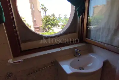 Casa in vendita, Via Petrarca, Montesilvano