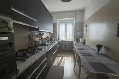Casa in affitto, Via Bari, Milano