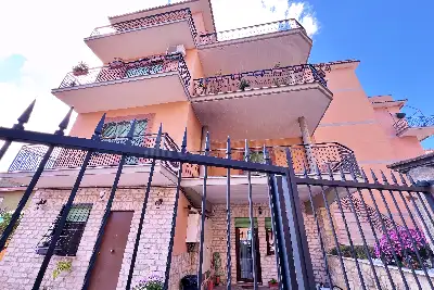 Attico in vendita, Via Cologno Monzese, Roma