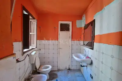 Palazzo in vendita, Via Carini, Palermo