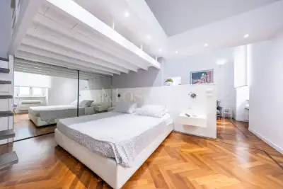 Casa in vendita, Via Castelfidardo, Roma