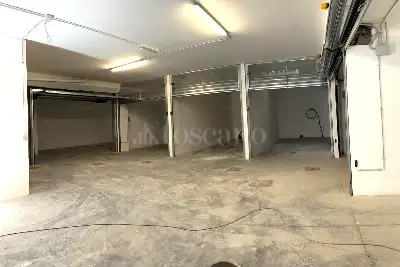 Box in vendita, Via delle Calasanziane, Roma