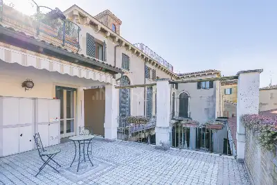 Casa in vendita, Stradone Scipione Maffei, Verona