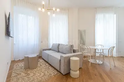 Casa in vendita, Via Guercino, Milano