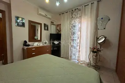 Casa in vendita, Via Zendrini, Roma