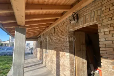 Casa Indipendente in vendita, Via Caserate, Portogruaro