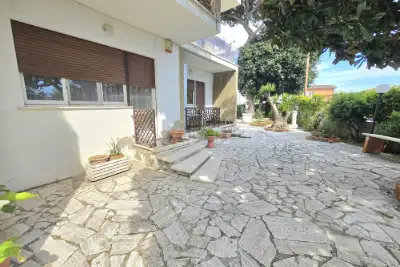 Casa in vendita, Strada Statale 1, Santa Marinella