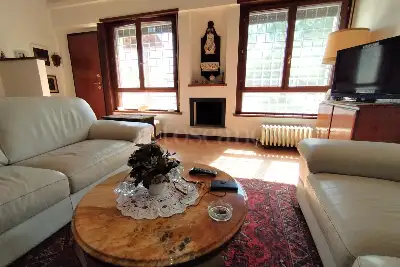 Villino a Schiera in vendita, Via Fanano, Roma