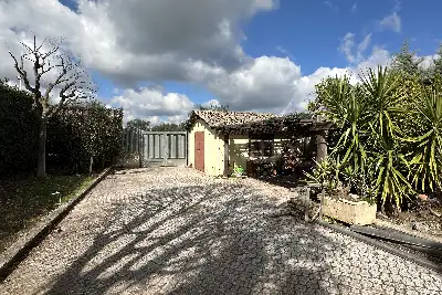 Casale in vendita, Via Castel del Monte, Corato