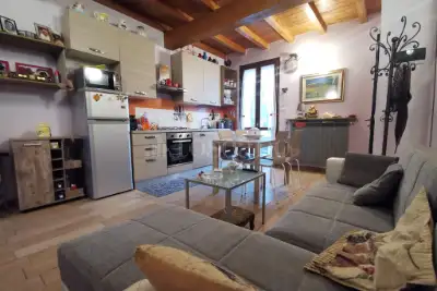 Casa in vendita, Via V Martiri della Liberazione, Bressana Bottarone