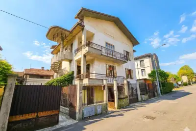 Casa Indipendente in vendita, Via Scuole, Nave