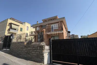Casa in vendita, Via Pietro Castelli, Roma