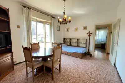 Casa in vendita, Via Antonio Carnevali, Milano