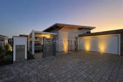 Villa in vendita, Via Dei Motti, Marchirolo