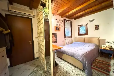 Casa in vendita, Via Sant'Isaia, Bologna