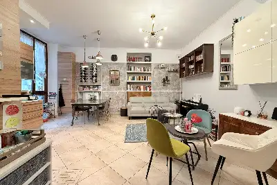 Casa in vendita, Via San Bernardo 22/8, Milano