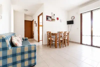 Casa in vendita, Via Caprera, Alba Adriatica