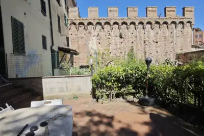 Casa in vendita, Via del Comune, Siena