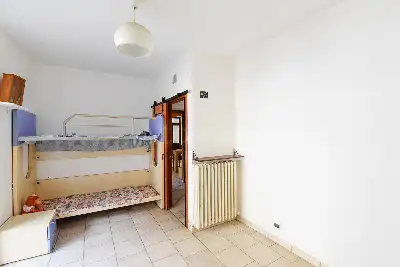 Casa in vendita, Via Vecchia Regina, Laglio