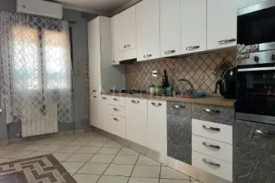 Villino a Schiera in vendita, Via Melito Irpino, Roma