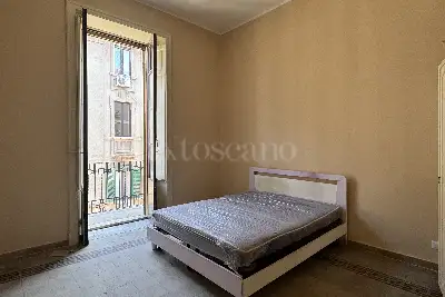 Casa in vendita, Via Montello, Catania