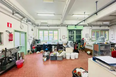 Laboratorio in vendita, Via Giano della Bella, Roma
