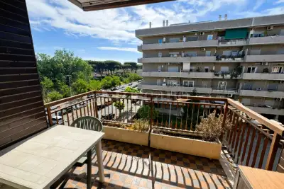 Casa in vendita, Viale dei Promontori, Roma