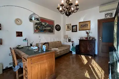 Casa in vendita, Via San Vigilio, Milano