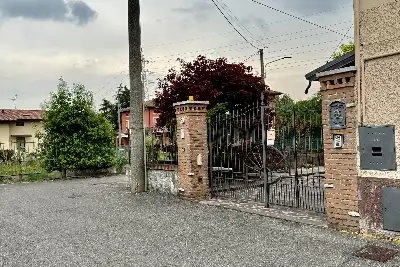 Villino a Schiera in vendita, Via Sorbana, Brescia